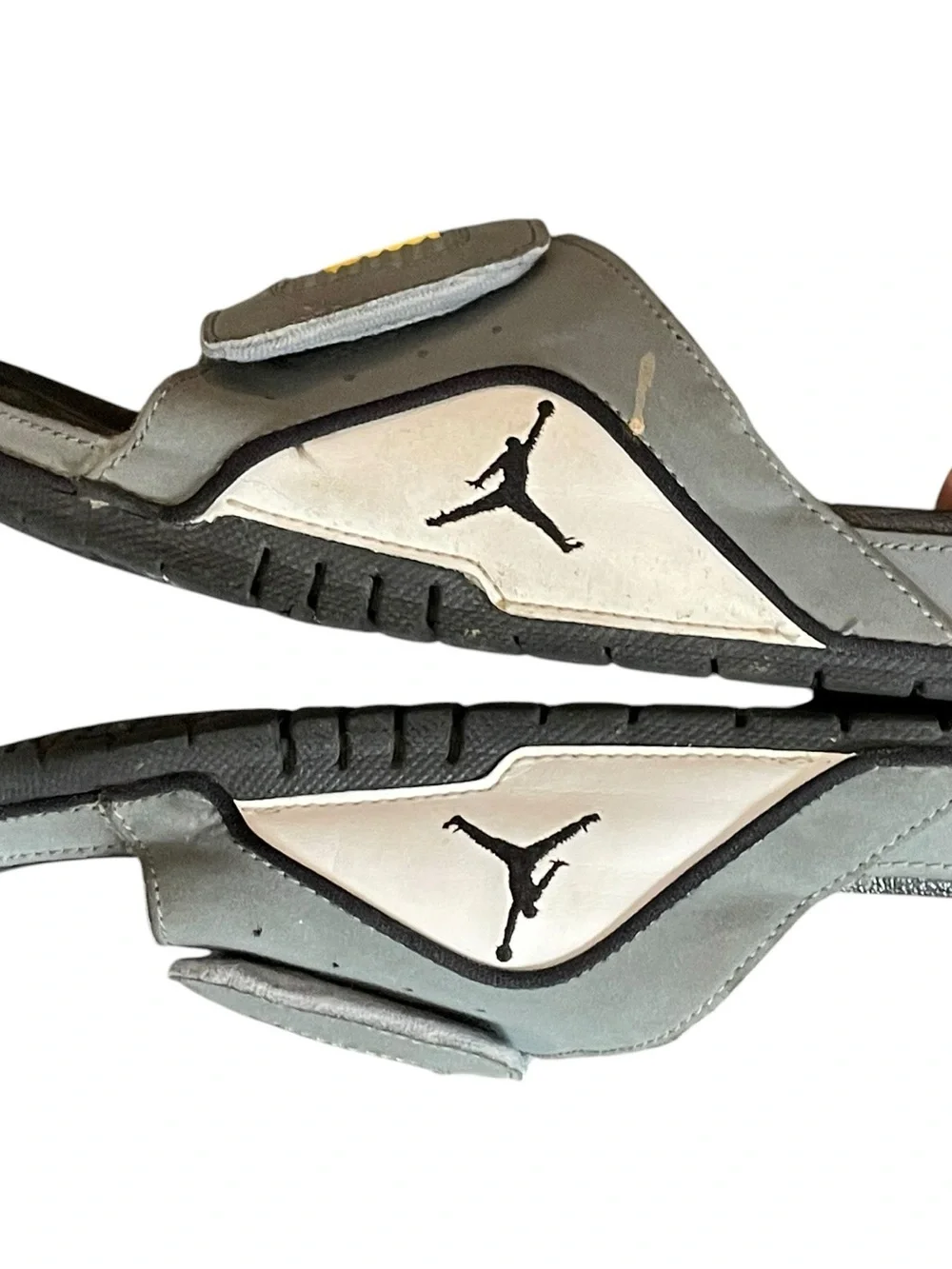 Jordan Hydro 4 Retro Cool Grey Slides Sandals Yellow Jumpman Men’s 8